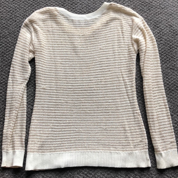 Gold and white striped sweater - Picture 3 of 5